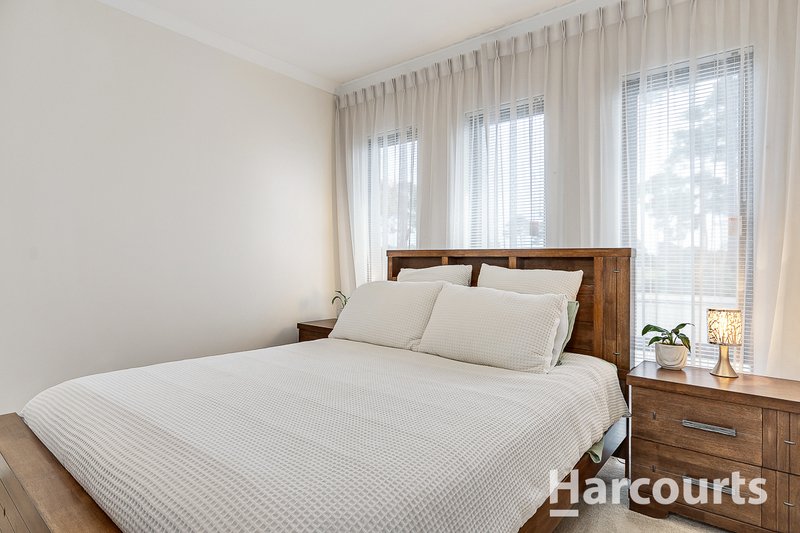 Photo - 55 Oval Vista, Ellenbrook WA 6069 - Image 16