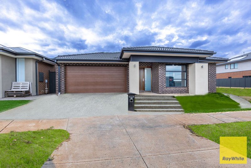 Photo - 55 Palara Drive, Strathtulloh VIC 3338 - Image 1