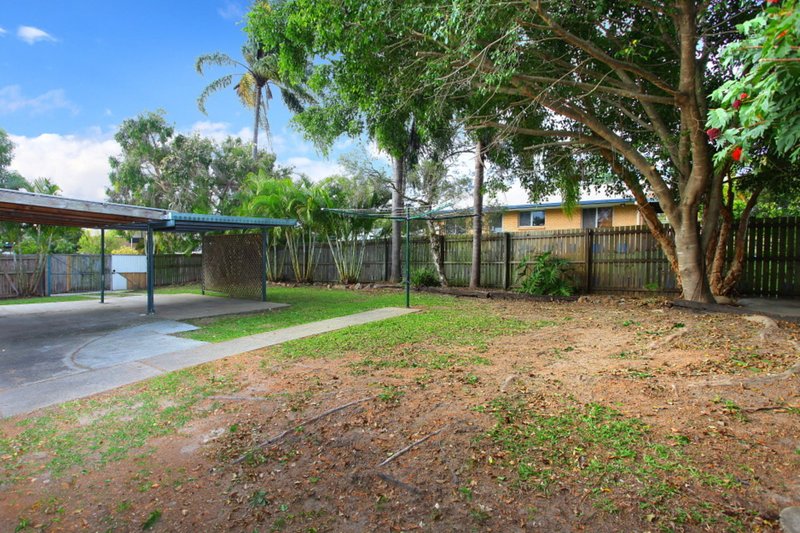 Photo - 55 Panache Street, Molendinar QLD 4214 - Image 15