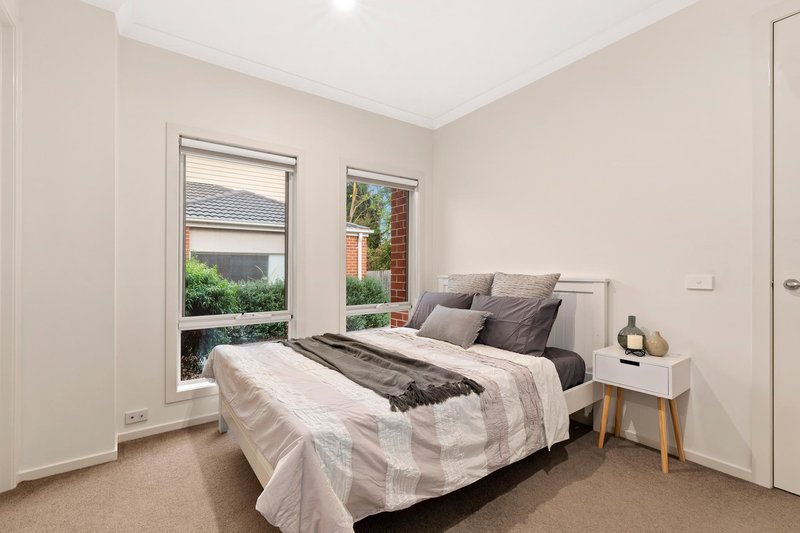 Photo - 55 Parer Street, Burwood VIC 3125 - Image 5