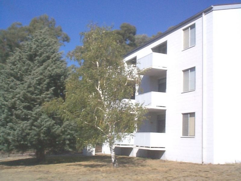 Photo - 5/5 Parkhill Street, Pearce ACT 2607 - Image 1
