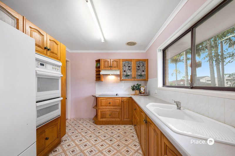 Photo - 55 Pavo Street, Camp Hill QLD 4152 - Image 5