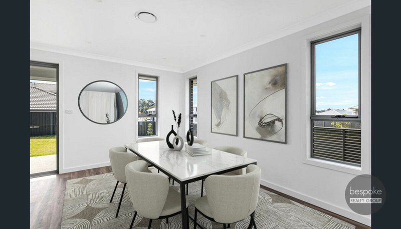 Photo - 55 Peartree Circuit, Werrington NSW 2747 - Image 5