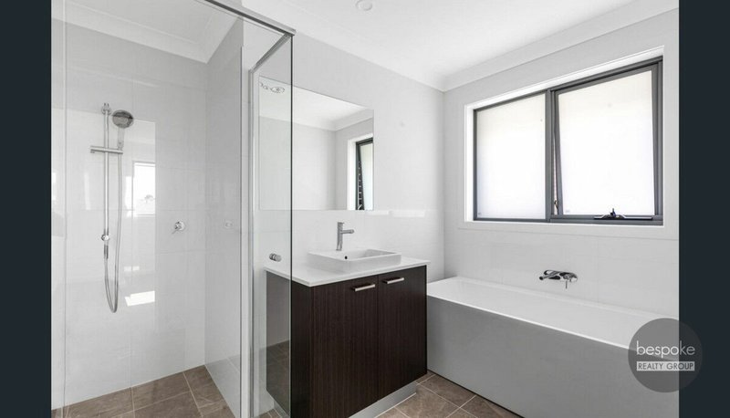 Photo - 55 Peartree Circuit, Werrington NSW 2747 - Image 6