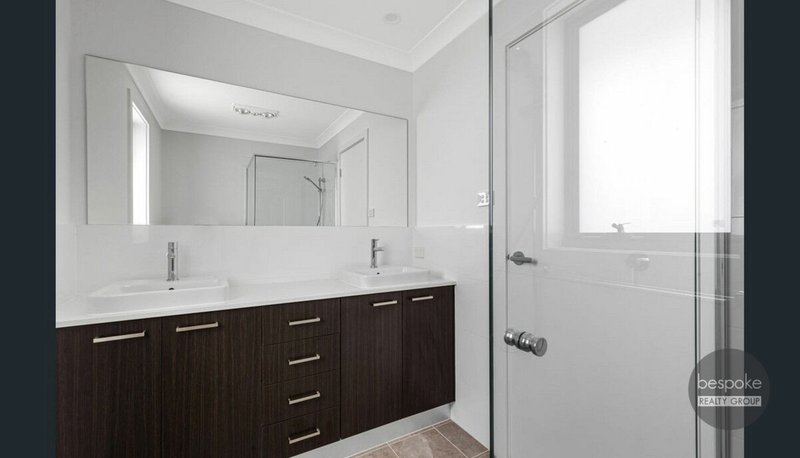Photo - 55 Peartree Circuit, Werrington NSW 2747 - Image 7