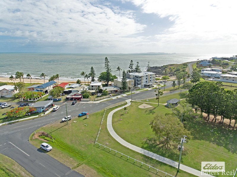 Photo - 5/5 Percy Ford Street, Cooee Bay QLD 4703 - Image 16