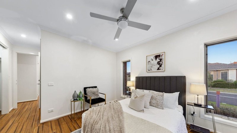 Photo - 55 Pioneer Drive, Aintree VIC 3336 - Image 7