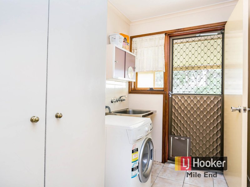 Photo - 55 Piper Street, Parafield Gardens SA 5107 - Image 10