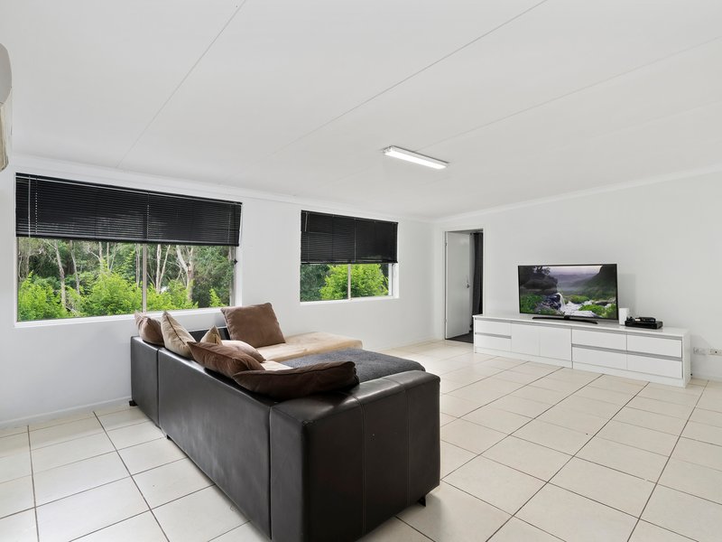 Photo - 55 Plateau Crescent, Carrara QLD 4211 - Image 5