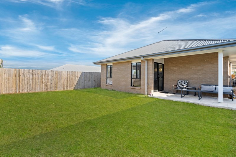 Photo - 55 Point Avenue, Victoria Point QLD 4165 - Image 15