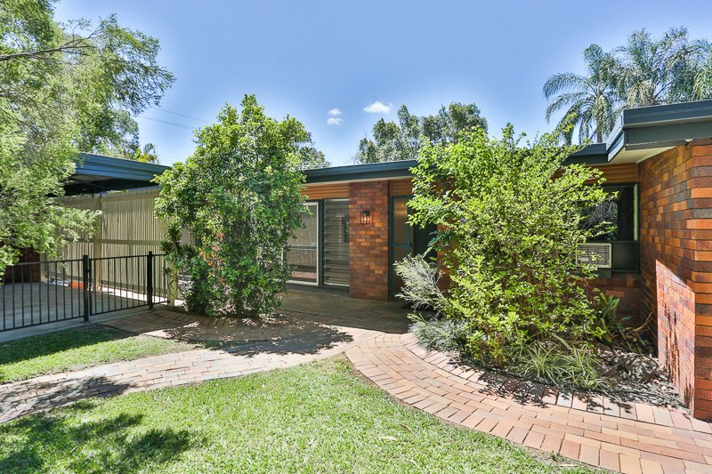 55 Rakeevan Road (8 Bell Tce) , Graceville QLD 4075