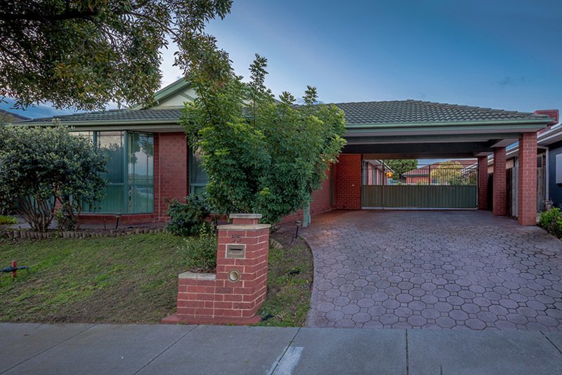 55 Rearden Crescent, Roxburgh Park VIC 3064