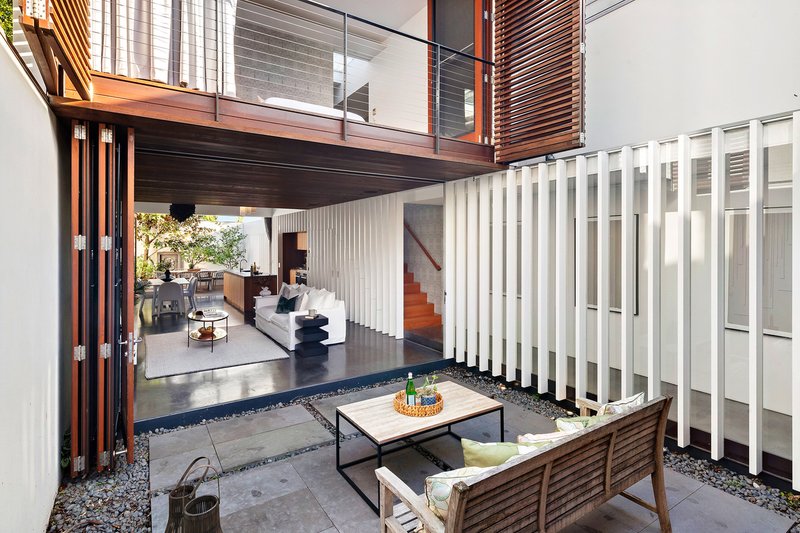 Photo - 55 Roseberry Street, Balmain NSW 2041 - Image 4