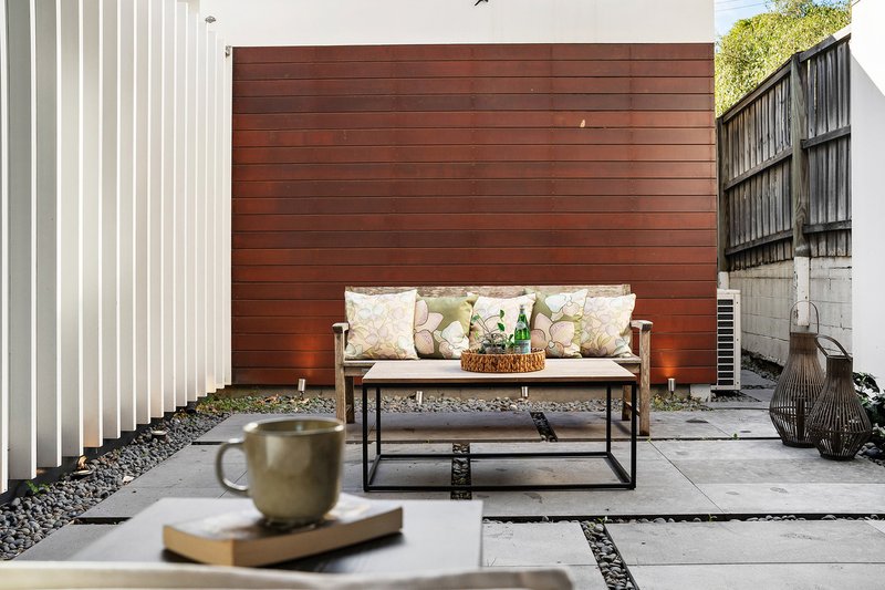 Photo - 55 Roseberry Street, Balmain NSW 2041 - Image 6