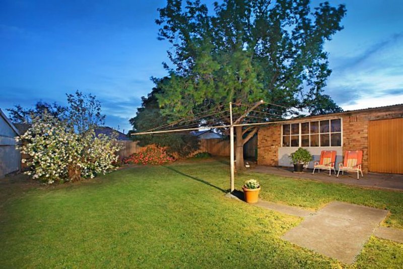 Photo - 55 Rubicon Street, Reservoir VIC 3073 - Image 10