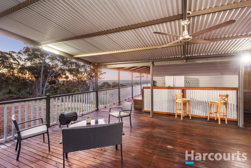 Photo - 55 Sabre Close, Bullsbrook WA 6084 - Image 3