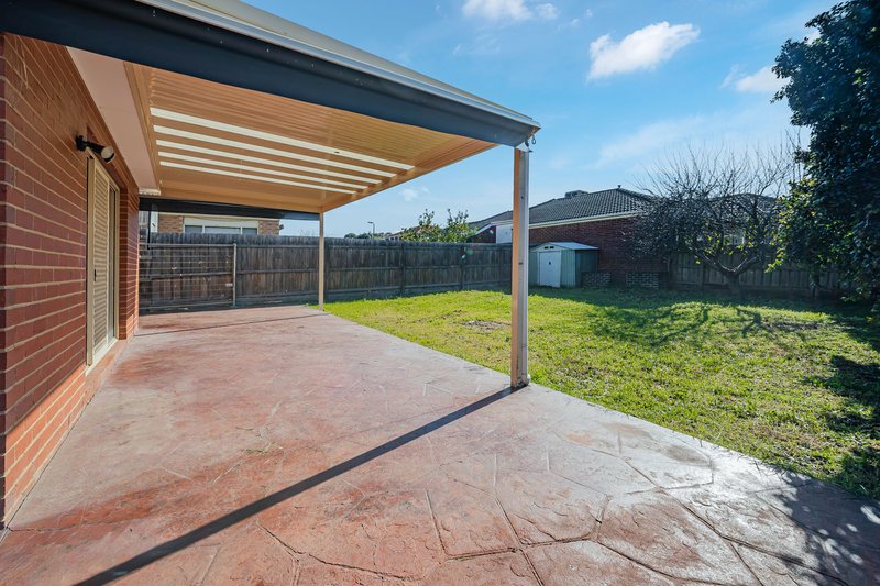 Photo - 55 Santa Cruz Boulevard, Roxburgh Park VIC 3064 - Image 16