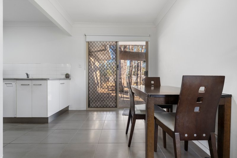 Photo - 55 Selwyn Street, North Booval QLD 4304 - Image 5
