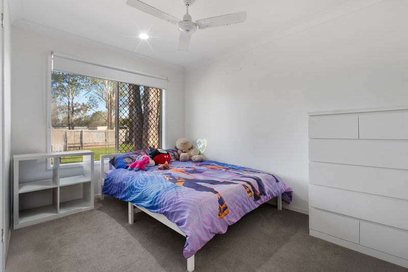 Photo - 55 Selwyn Street, North Booval QLD 4304 - Image 10