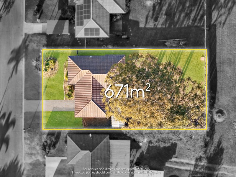 Photo - 55 Selwyn Street, North Booval QLD 4304 - Image 17