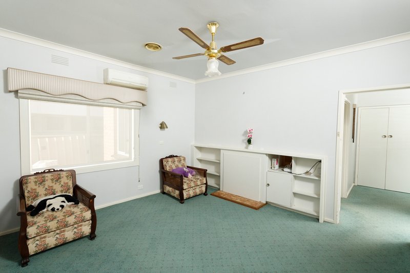 Photo - 55 Service Street, Tatura VIC 3616 - Image 14