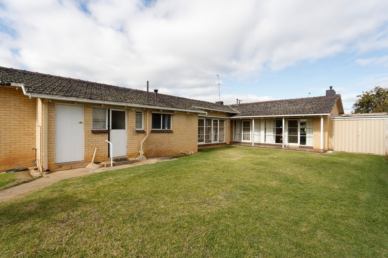 Photo - 55 Service Street, Tatura VIC 3616 - Image 17