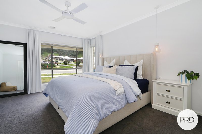 Photo - 55 Southgate Drive, Leneva VIC 3691 - Image 10