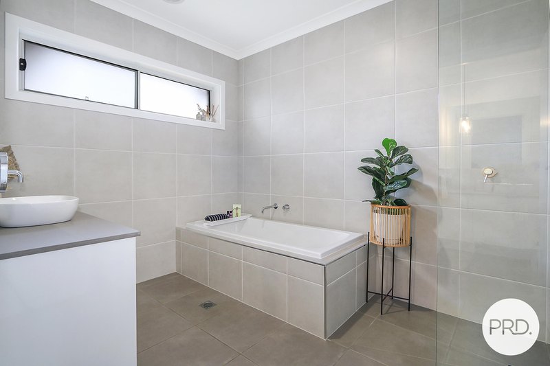 Photo - 55 Southgate Drive, Leneva VIC 3691 - Image 16