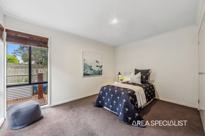 Photo - 55 Spring Circuit, Pakenham VIC 3810 - Image 16