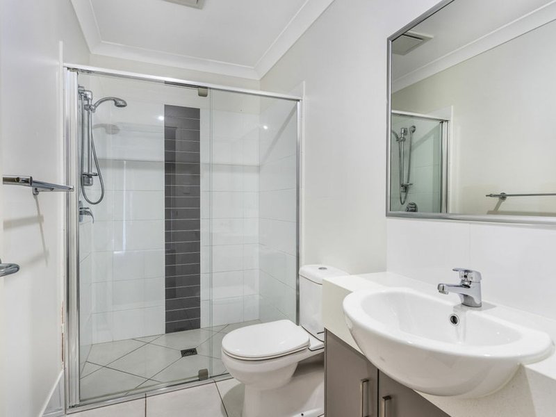 Photo - 55 Springfield Central Boulevard, Springfield Lakes QLD 4300 - Image 7