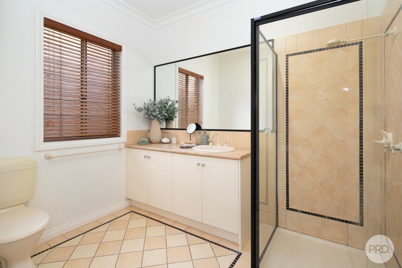Photo - 55 St Michaels Place, Lake Gardens VIC 3355 - Image 5