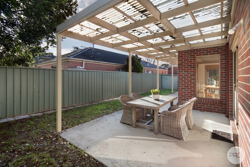 Photo - 55 St Michaels Place, Lake Gardens VIC 3355 - Image 16
