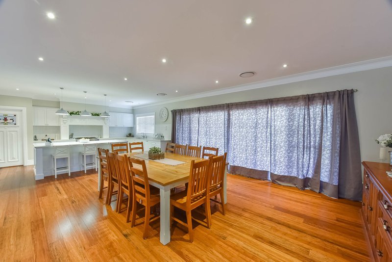 Photo - 55 Stratford Road, Tahmoor NSW 2573 - Image 6