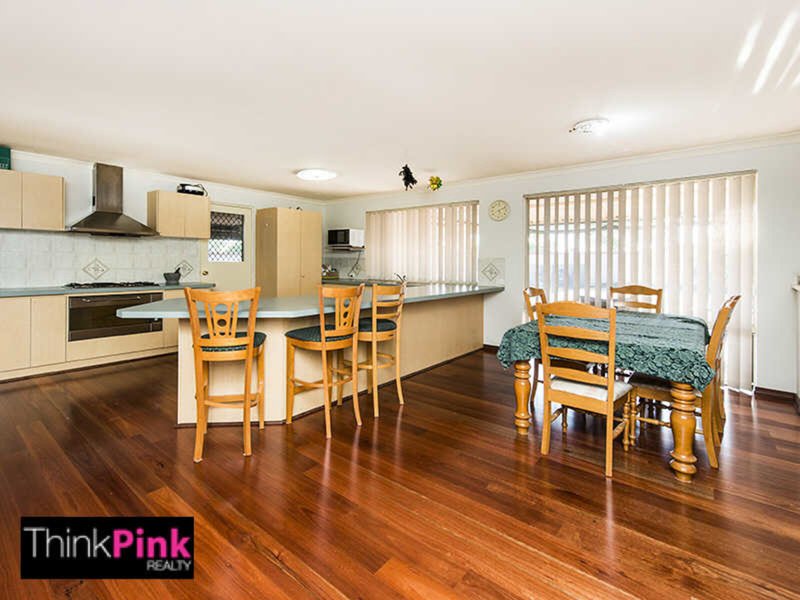 Photo - 55 Sugarwood Drive, Thornlie WA 6108 - Image 10