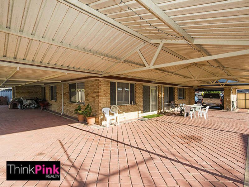 Photo - 55 Sugarwood Drive, Thornlie WA 6108 - Image 23