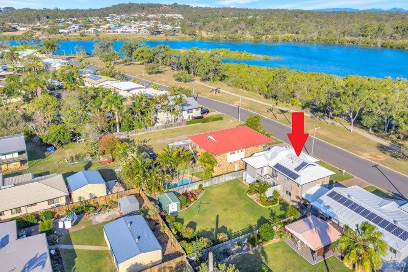 Photo - 55 Tarcoola Drive, Boyne Island QLD 4680 - Image 22