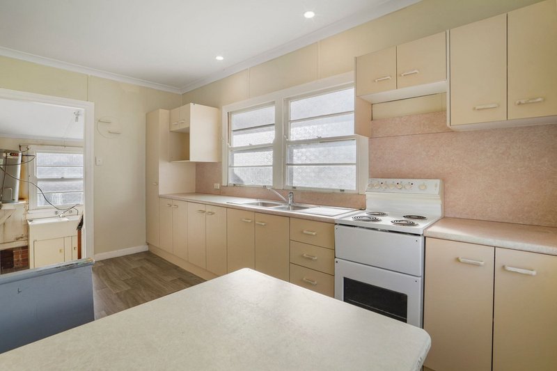 Photo - 55 Tarm Street, Wavell Heights QLD 4012 - Image 8