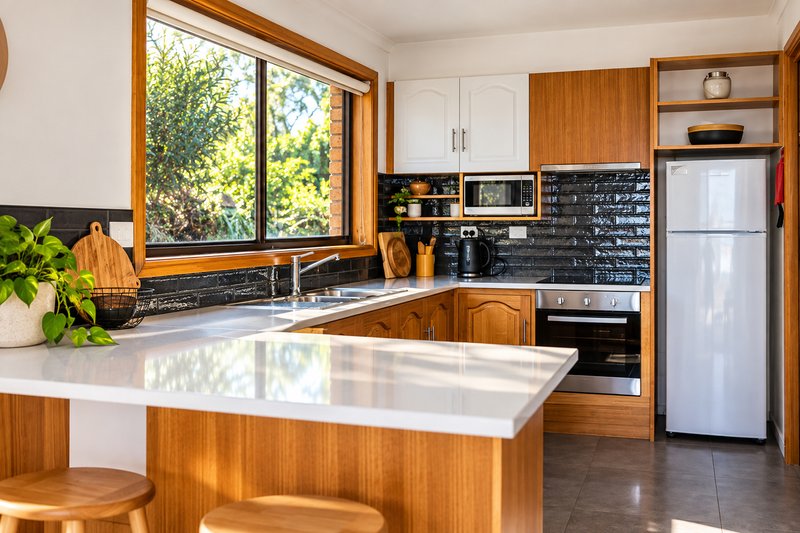 Photo - 55 Tasman Highway, Bicheno TAS 7215 - Image 9