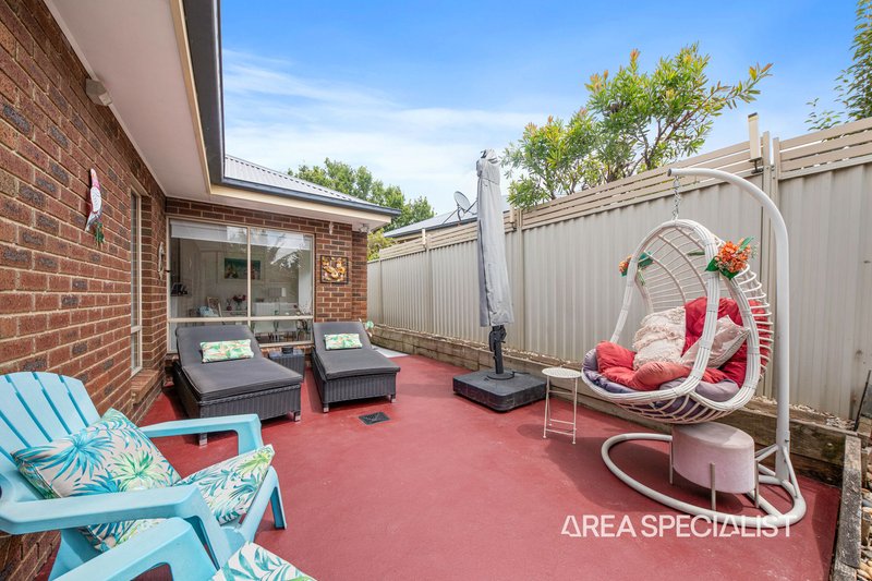 Photo - 55 The Circuit, Pakenham VIC 3810 - Image 15