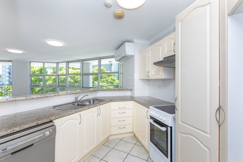 Photo - 55 Thorn Street, Kangaroo Point QLD 4169 - Image 5