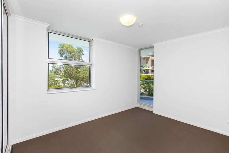 Photo - 55 Thorn Street, Kangaroo Point QLD 4169 - Image 11