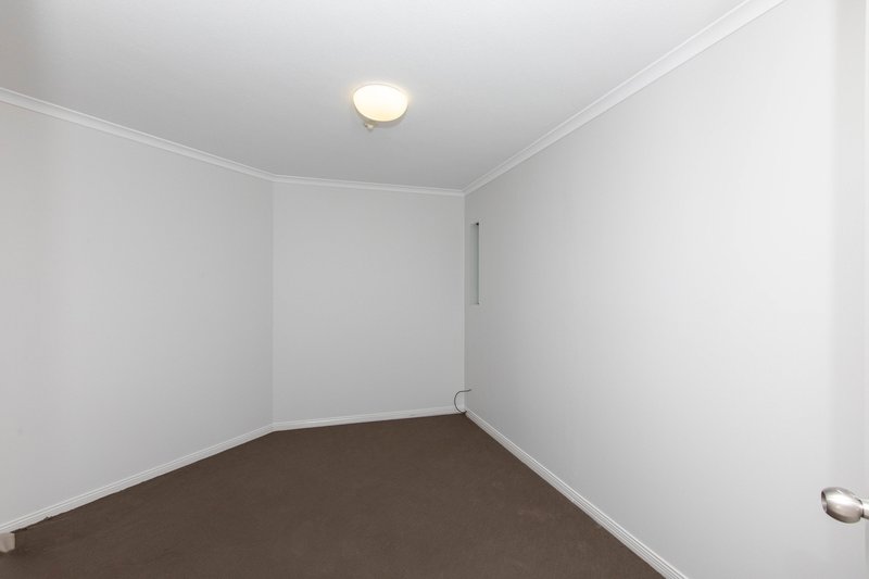 Photo - 55 Thorn Street, Kangaroo Point QLD 4169 - Image 14