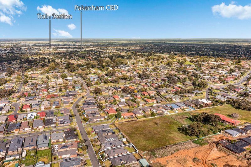 Photo - 55 Thwaites Road, Pakenham VIC 3810 - Image 14