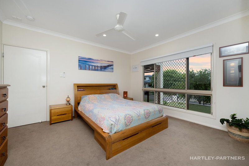 Photo - 55 Timbury Way, Mount Louisa QLD 4814 - Image 11