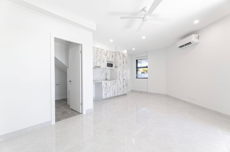 Photo - 55 Vale Street, Cabramatta NSW 2166 - Image 5