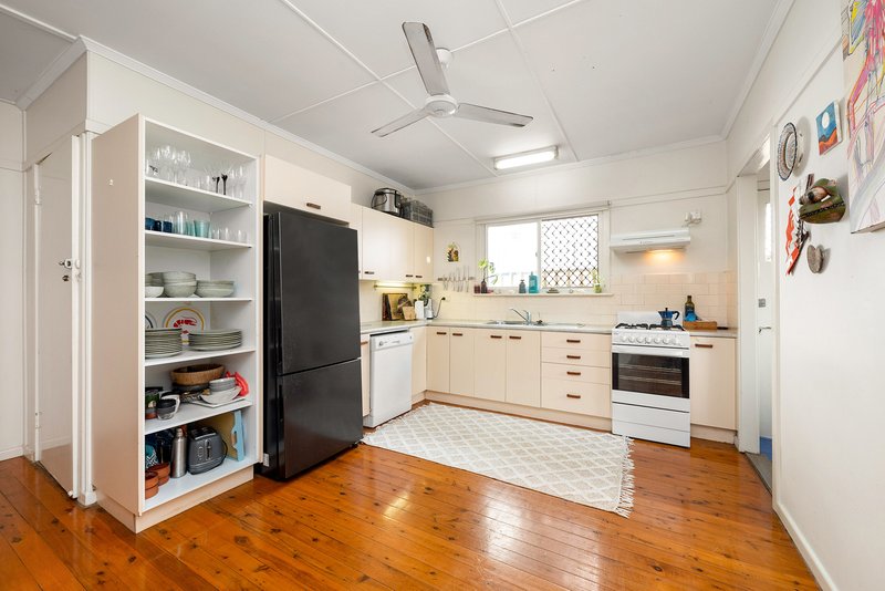 Photo - 55 Vale Street, Kelvin Grove QLD 4059 - Image 6