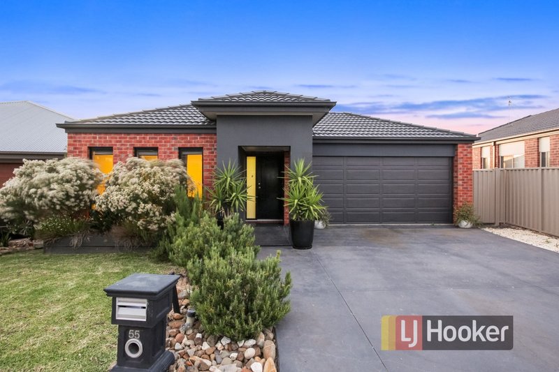 55 Villella Drive, Pakenham VIC 3810