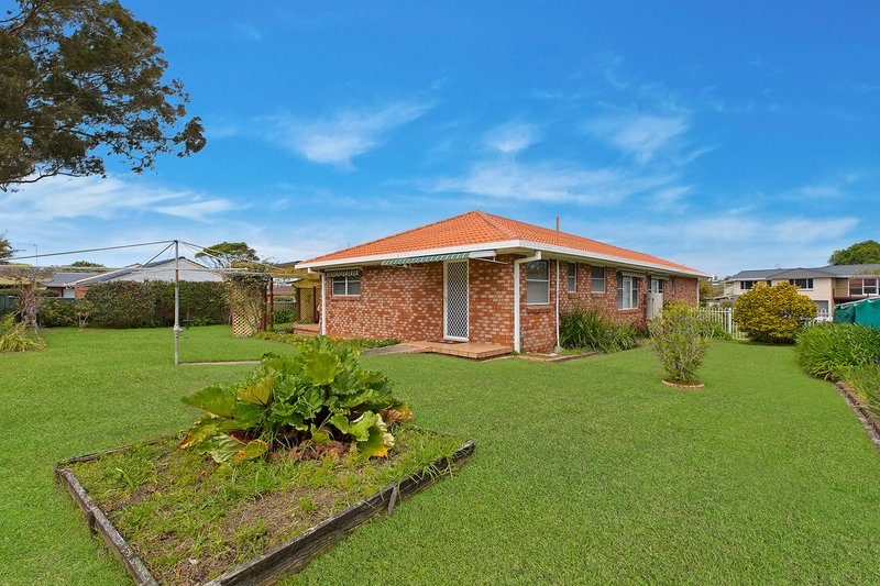 Photo - 55 Wairakei Road, Wamberal NSW 2260 - Image 9