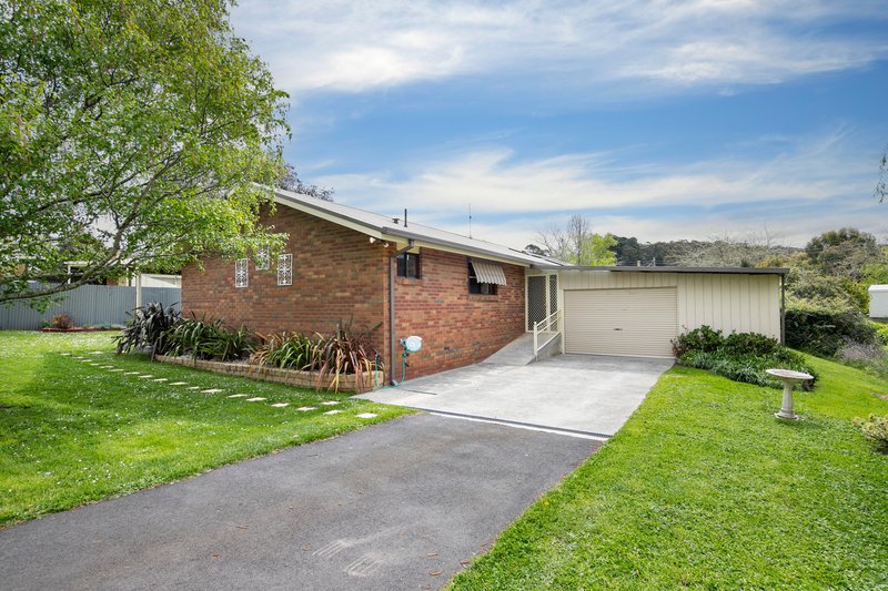 55 Water Street, Brown Hill VIC 3350