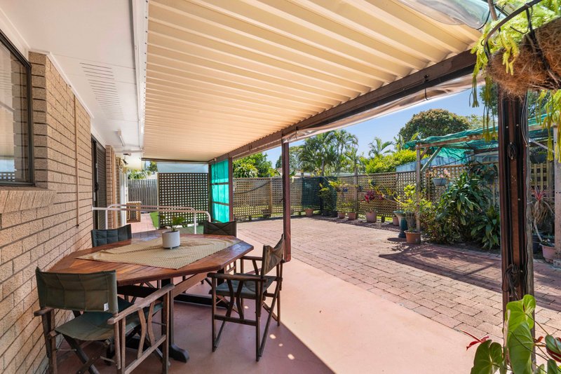 Photo - 55 Wavell Avenue, Golden Beach QLD 4551 - Image 9